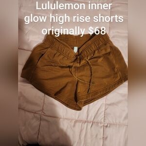 Womens lululemon athletica inner glow high rise athletic shorts size 4